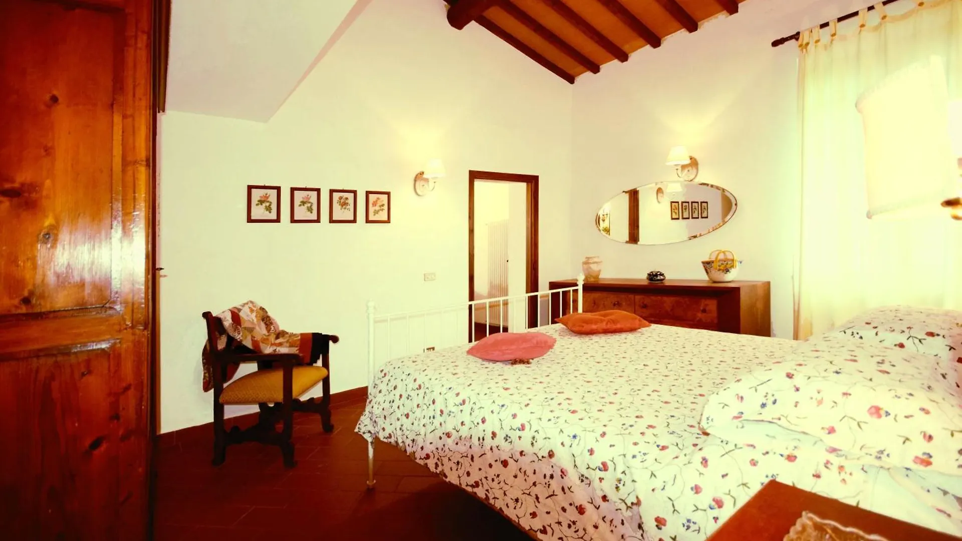 Farm stay Agriturismo San Francesco Amalia And Anna Orciatico Italy